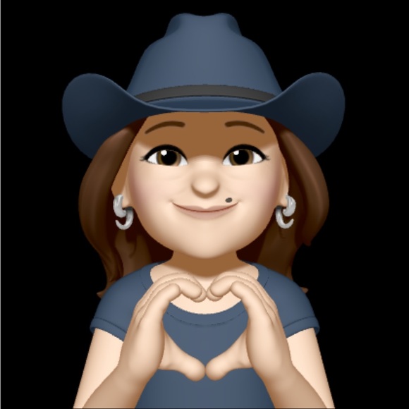 Meet your Posher, Linda - Picture 1 of 4